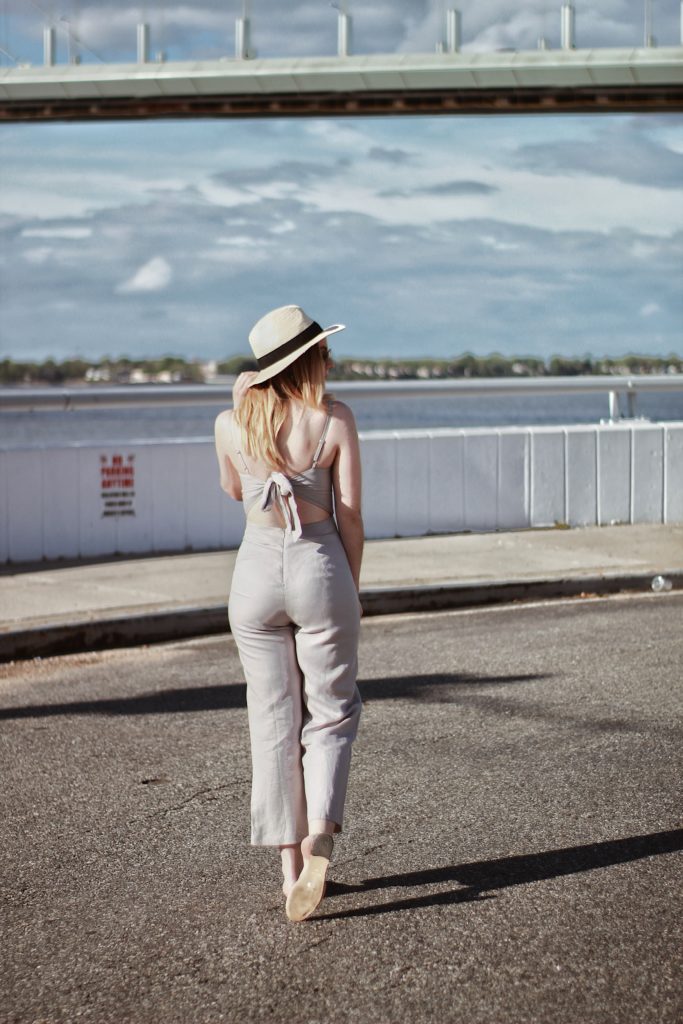17 Jumpsuit Outfit Ideas - Choose The Right One For You - Hiscraves