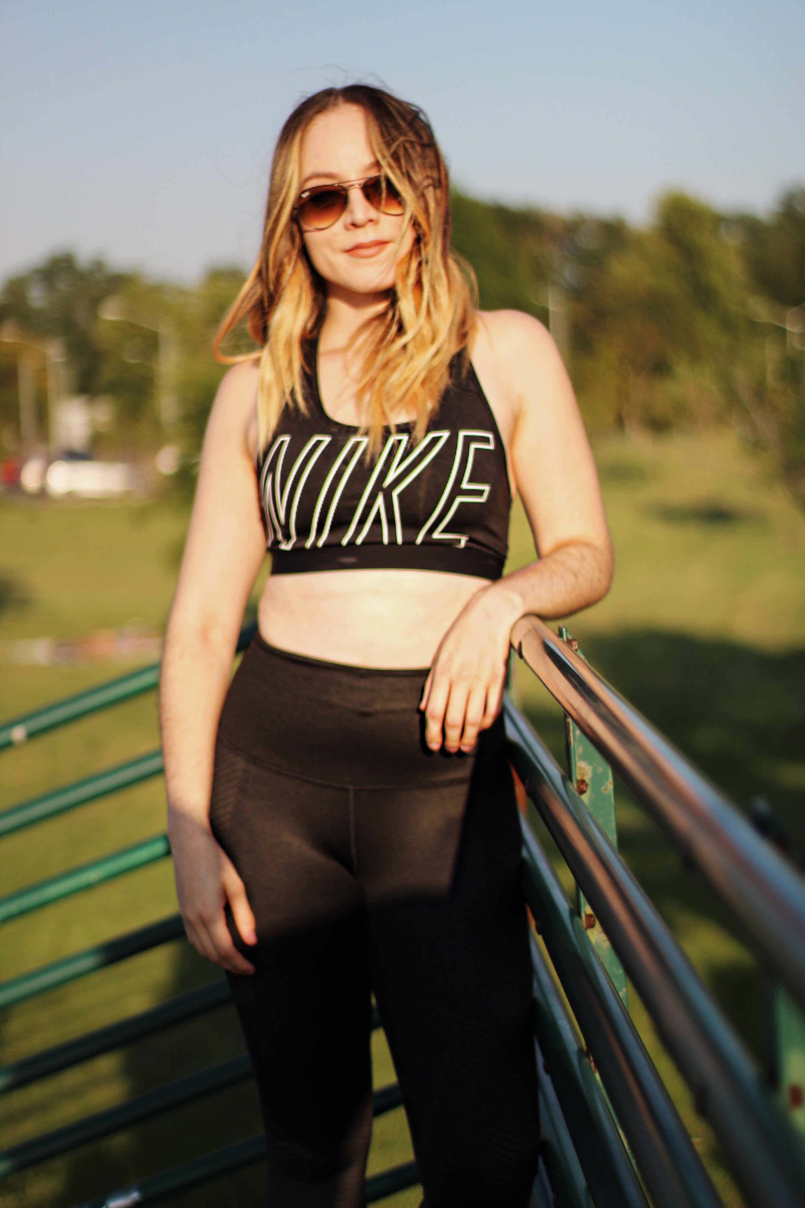 Cute Workout Clothes for my Fall Routine - Mint And Thrift